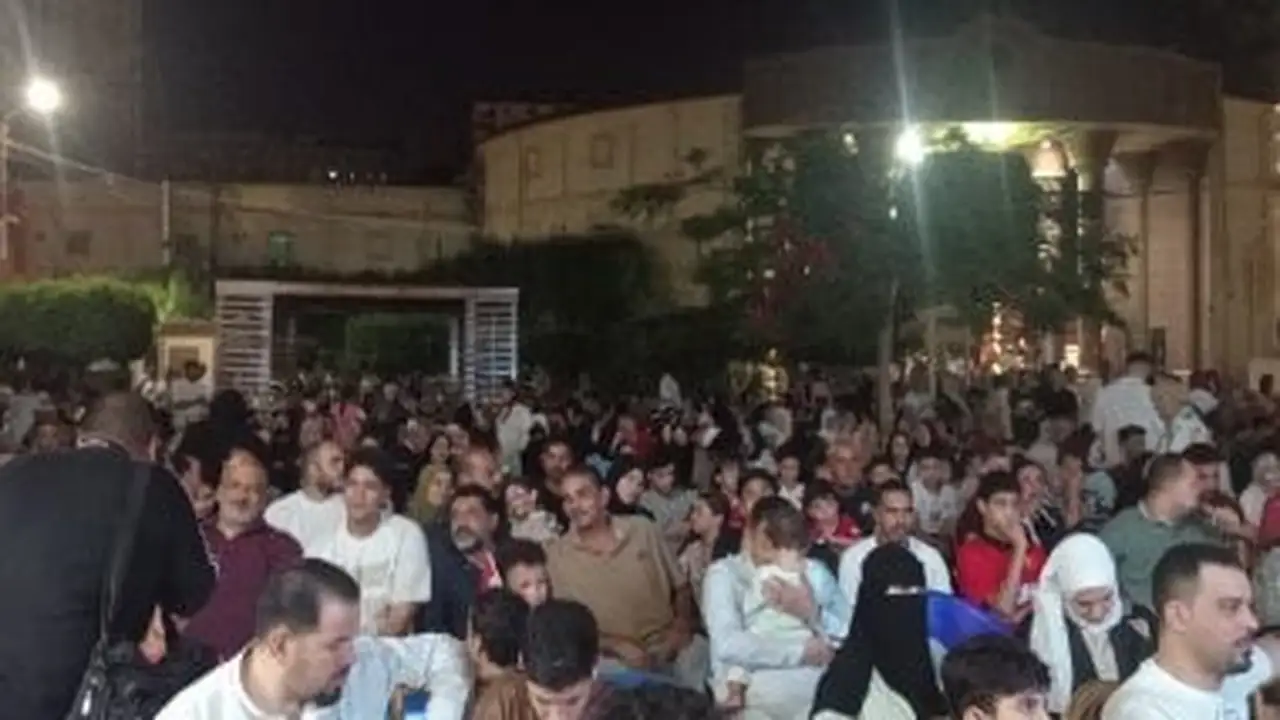 جماهير سوهاج تتجمع في الشوارع دعمًا لمنتخب مصر وطموحات النصر